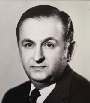 Yalçın  Kurtbay 